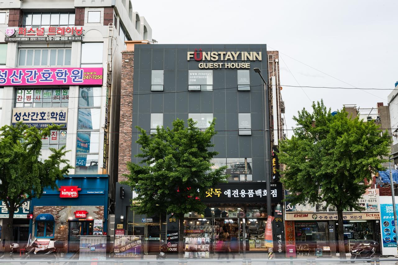 Funstay Inn Guesthouse Busan Exterior foto